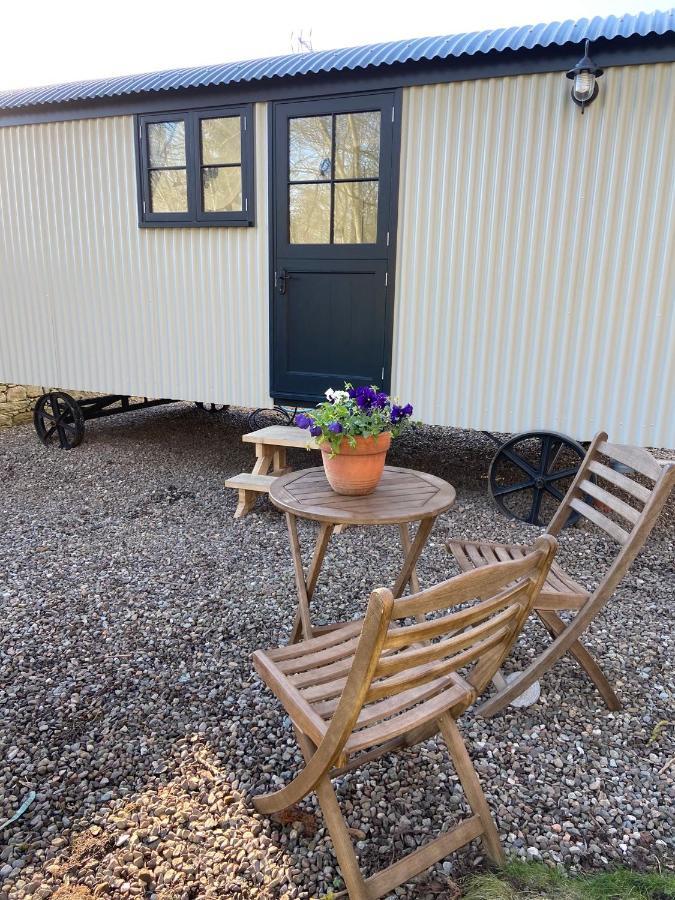 Peaceful Shepherd'S Hut In Beautiful Countryside. Линлитгоу Екстериор снимка